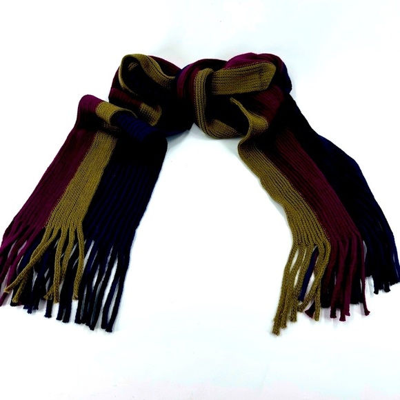Unbranded Striped Scarf with fringe - Unisex - Picture 5 of 7